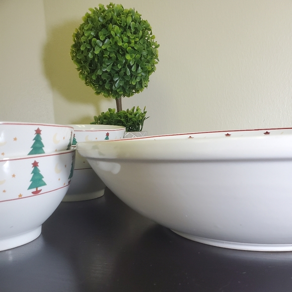 Sakura Christmas Bowls - Picture 9 of 9